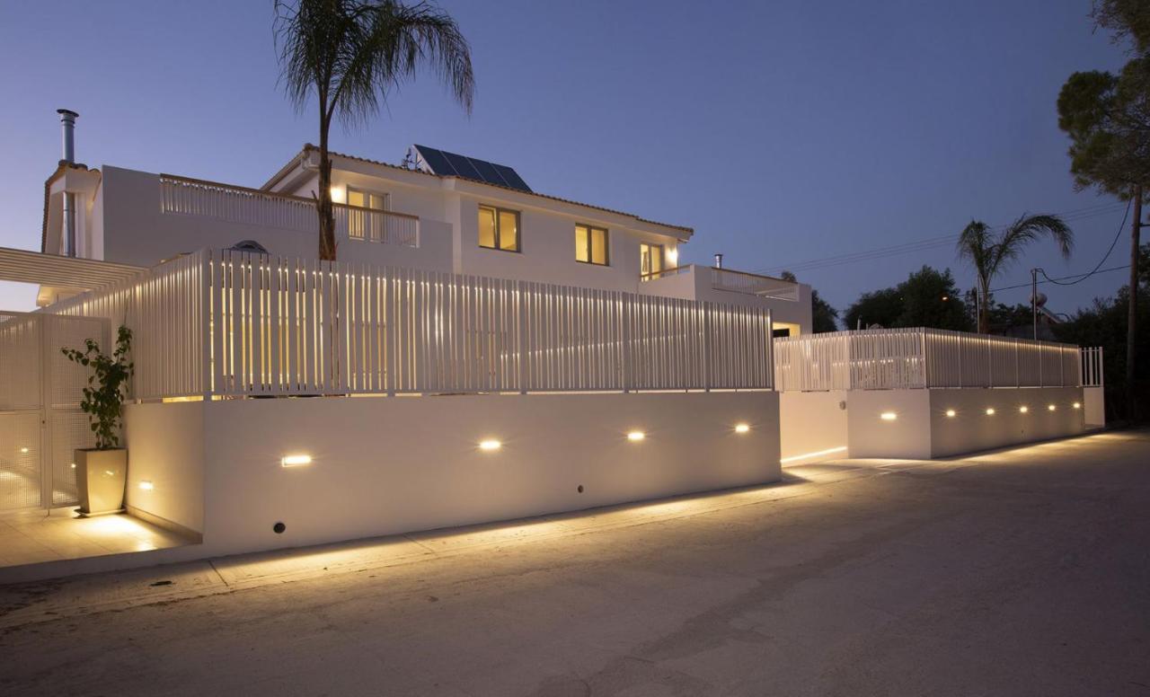 The Quad Luxury Villas Лигия Экстерьер фото